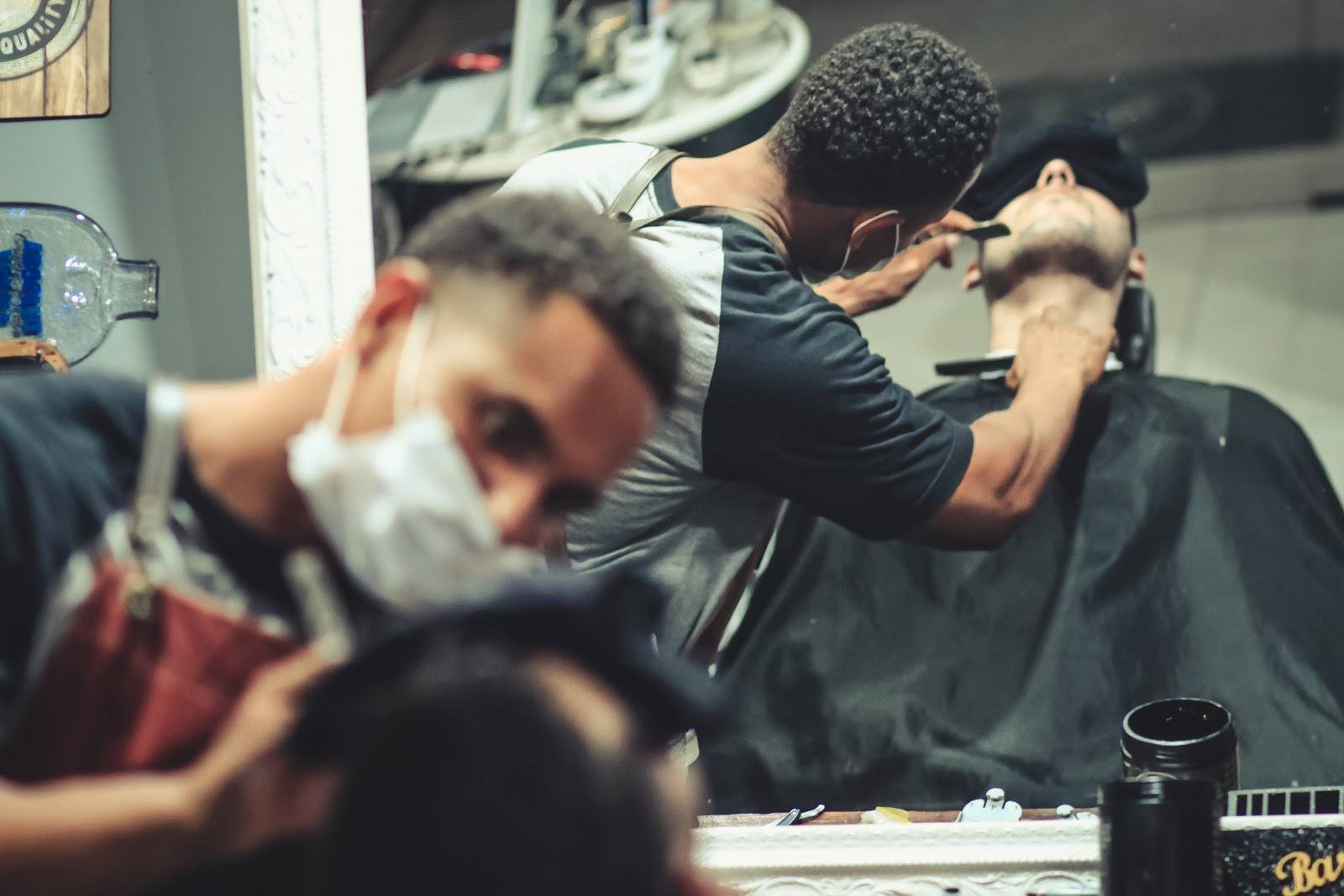 barber providing a shave